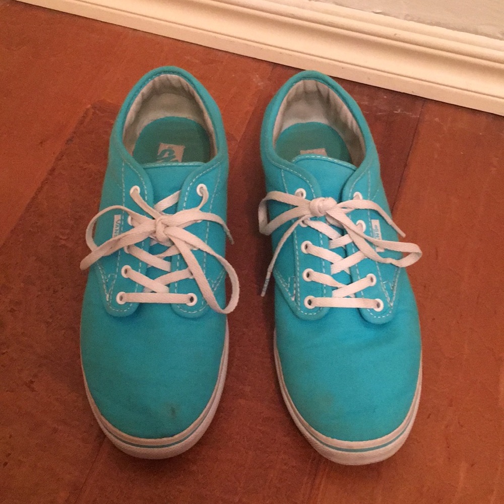 Vans - Picture 2 of 3